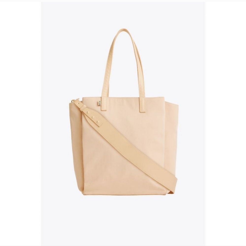 VEUC BEIS Commuter Tote in Beige